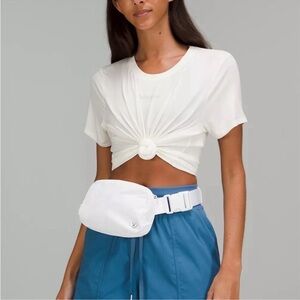 Lululemon Everywhere Belt Bag‎ 1L White Opal
